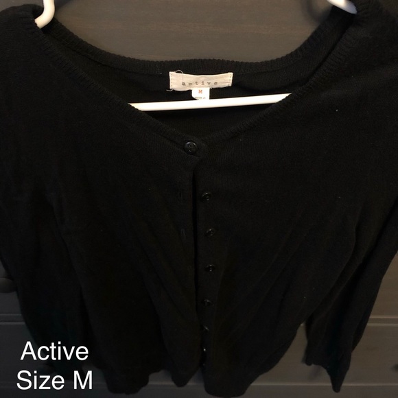 Cardigan - Picture 1 of 1